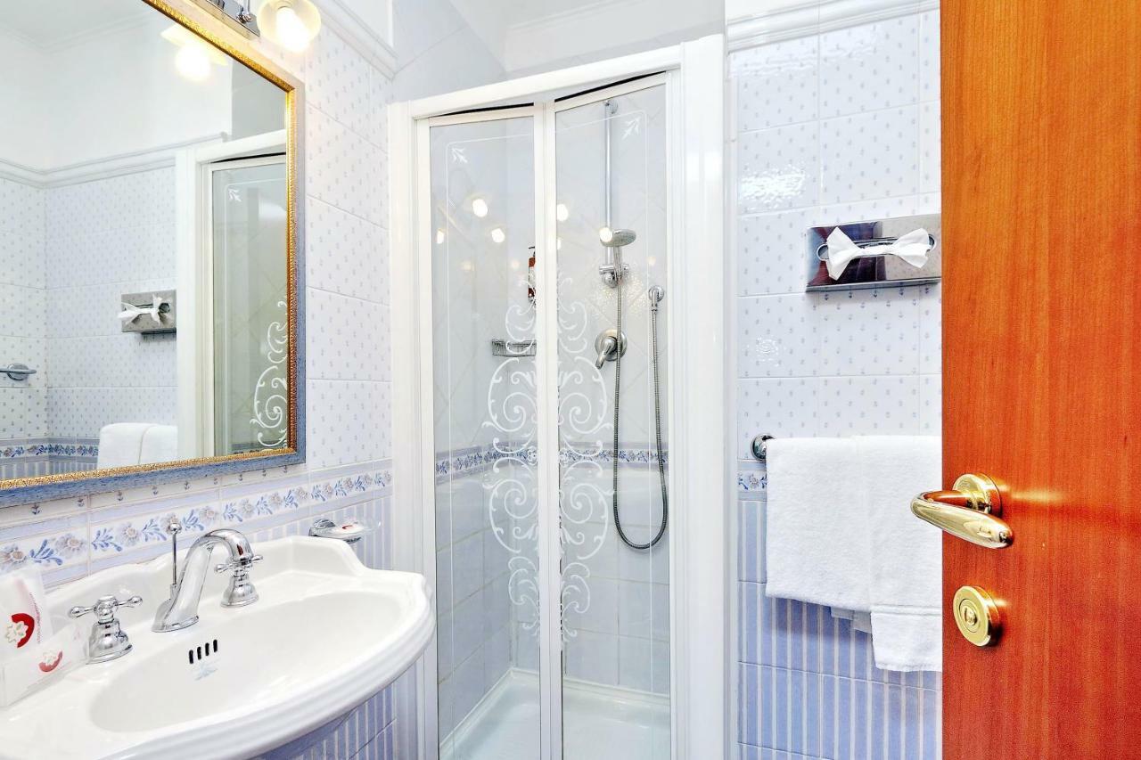 Standard Triple Room,1357022810:JPEG